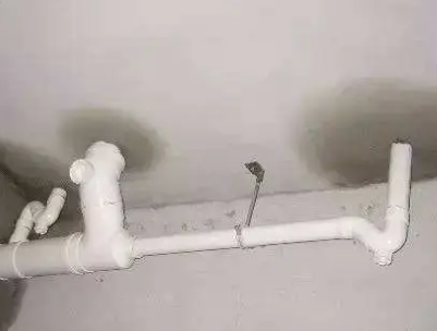 红塔卫生间测漏水的几种情景